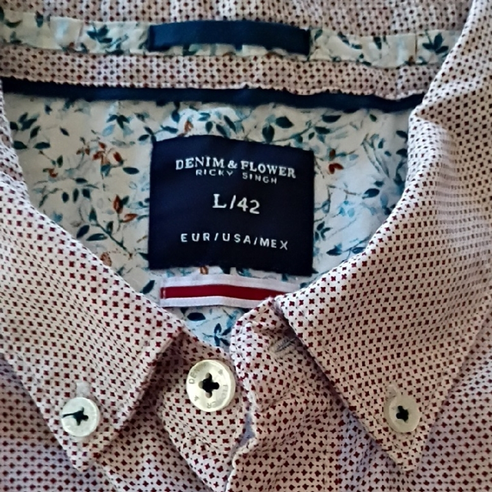 Denim & Flower Burgundy and White Geometric Shirt